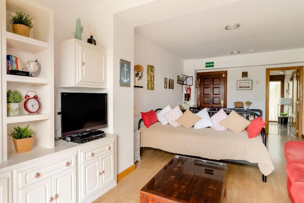 Casa De Las Flores - Apartamento Con Jardin Privado Frente A La Playa De Comillas Exteriér fotografie